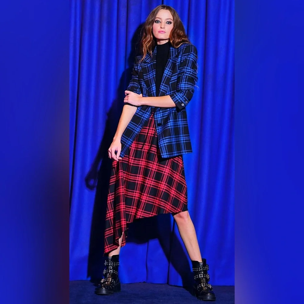 Alice + Olivia Natalina Plaid High-Low Asymmetrical Red Black Midi Skirt
